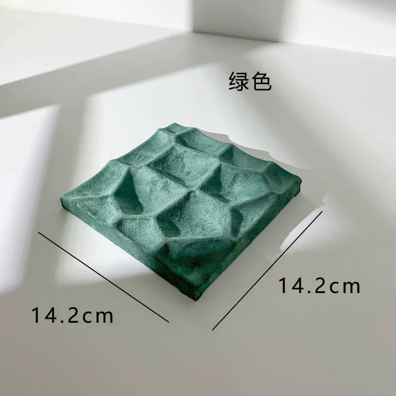 faceted square jewelry dish, green, reference photo