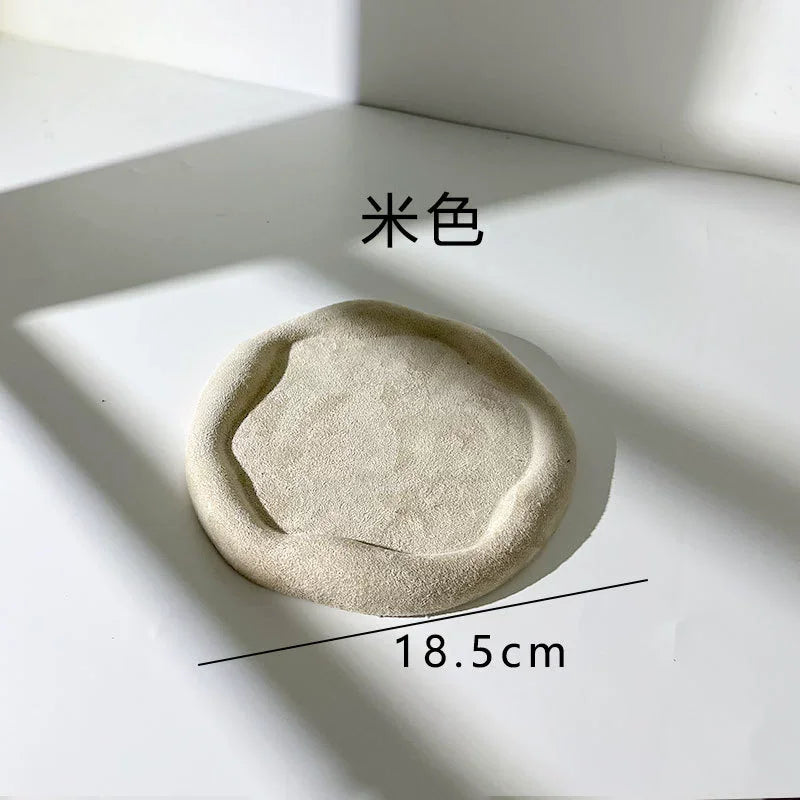round pebble trinket dish, beige, reference photo