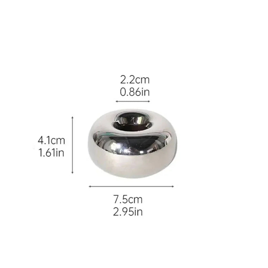 silver ceramic donut candle holder, small, reference photo