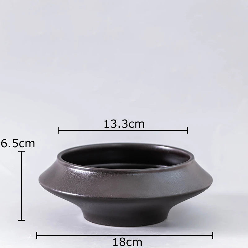 low ikebana ceramic vase, black small, reference photo