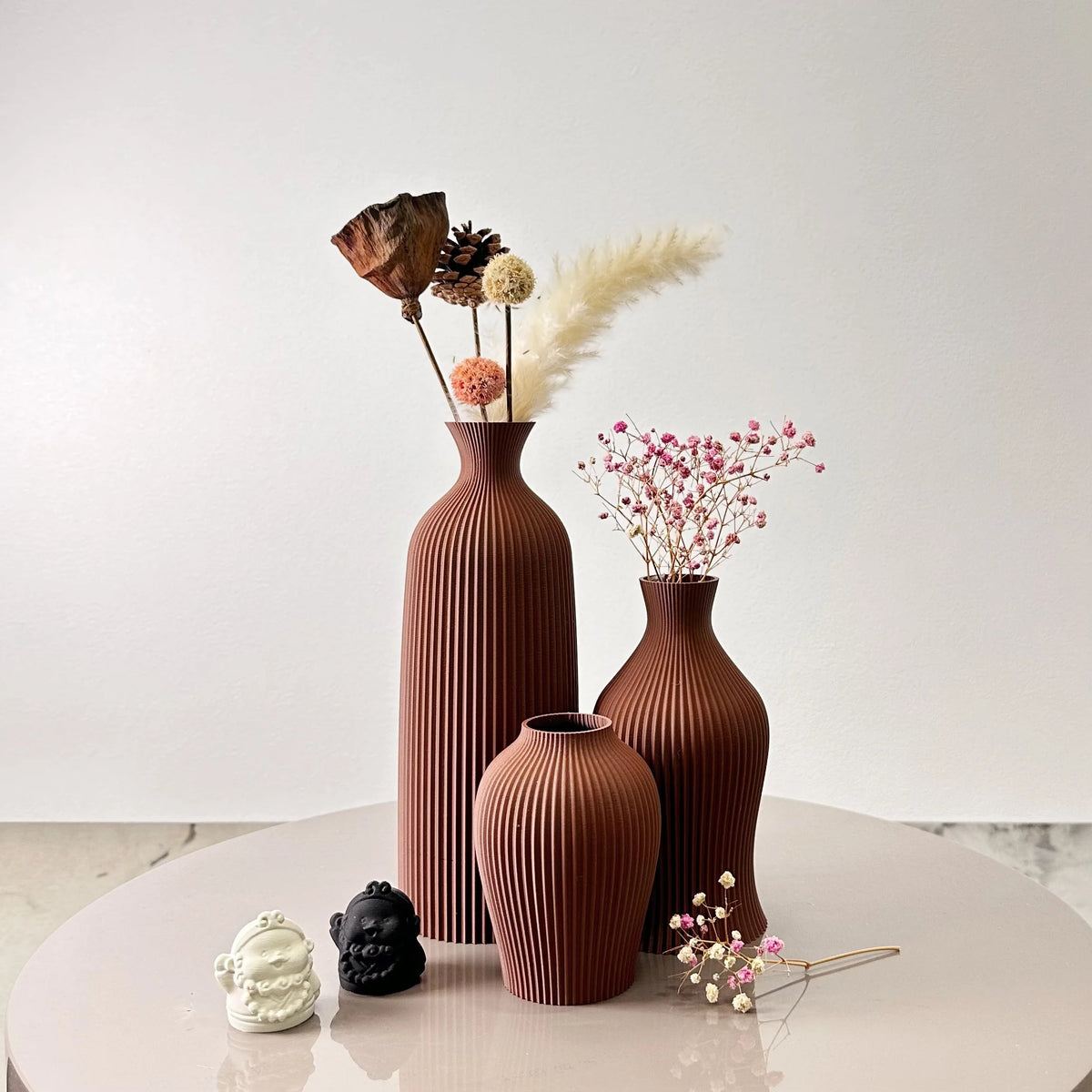 ribbed bottle vase set of 3, chocolate, reference photo